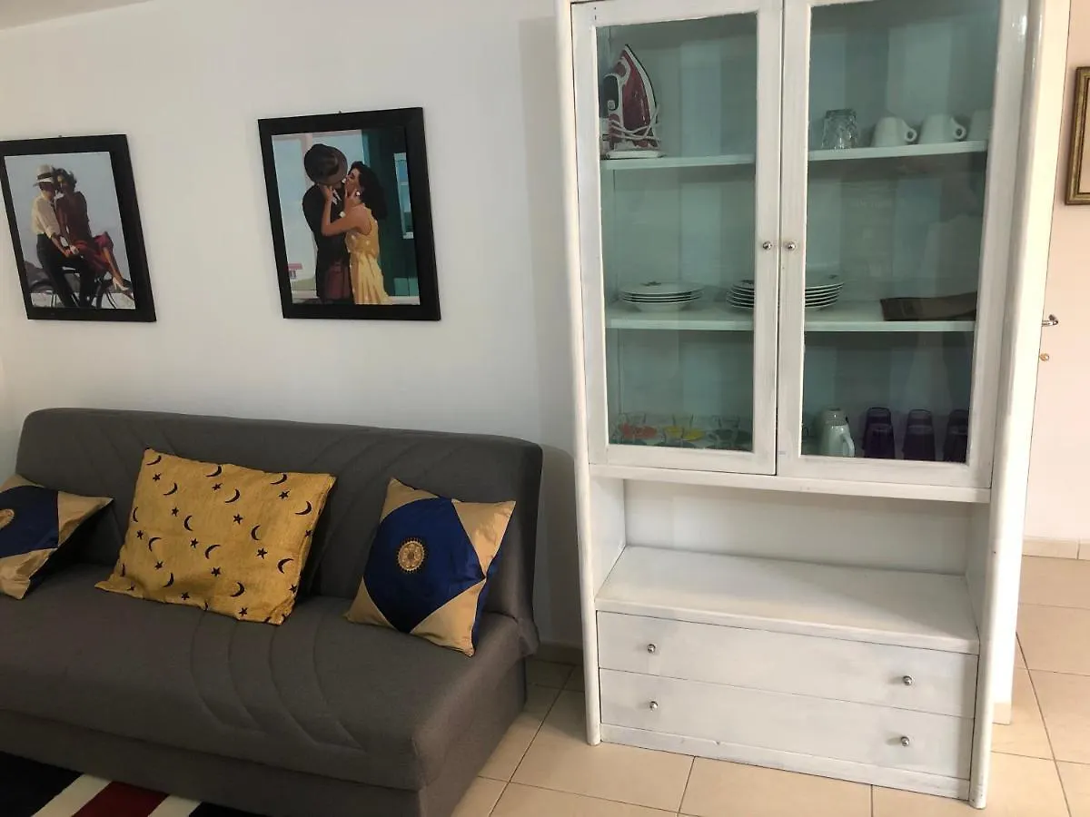 Little House Fiera Di Roma Apartment Ponte Galeria Italy